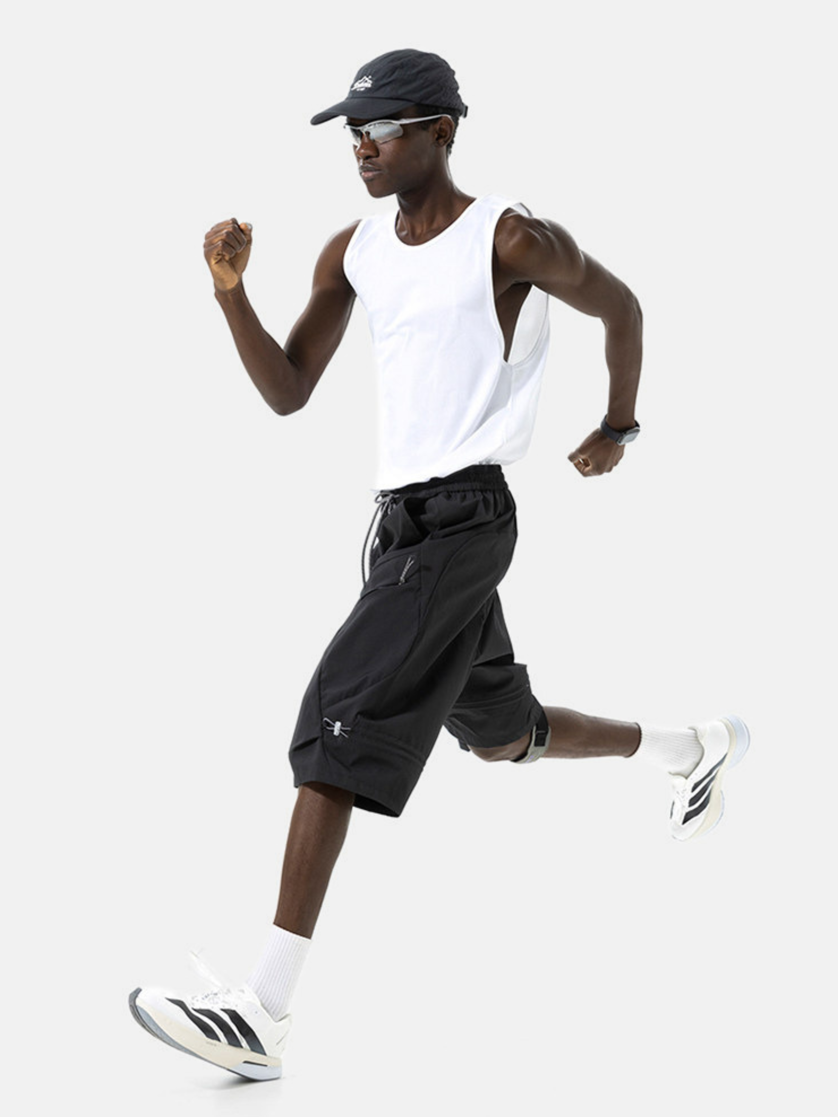 ChillGlove - Lightweight Breathable Water-Repellent Cropped Shorts