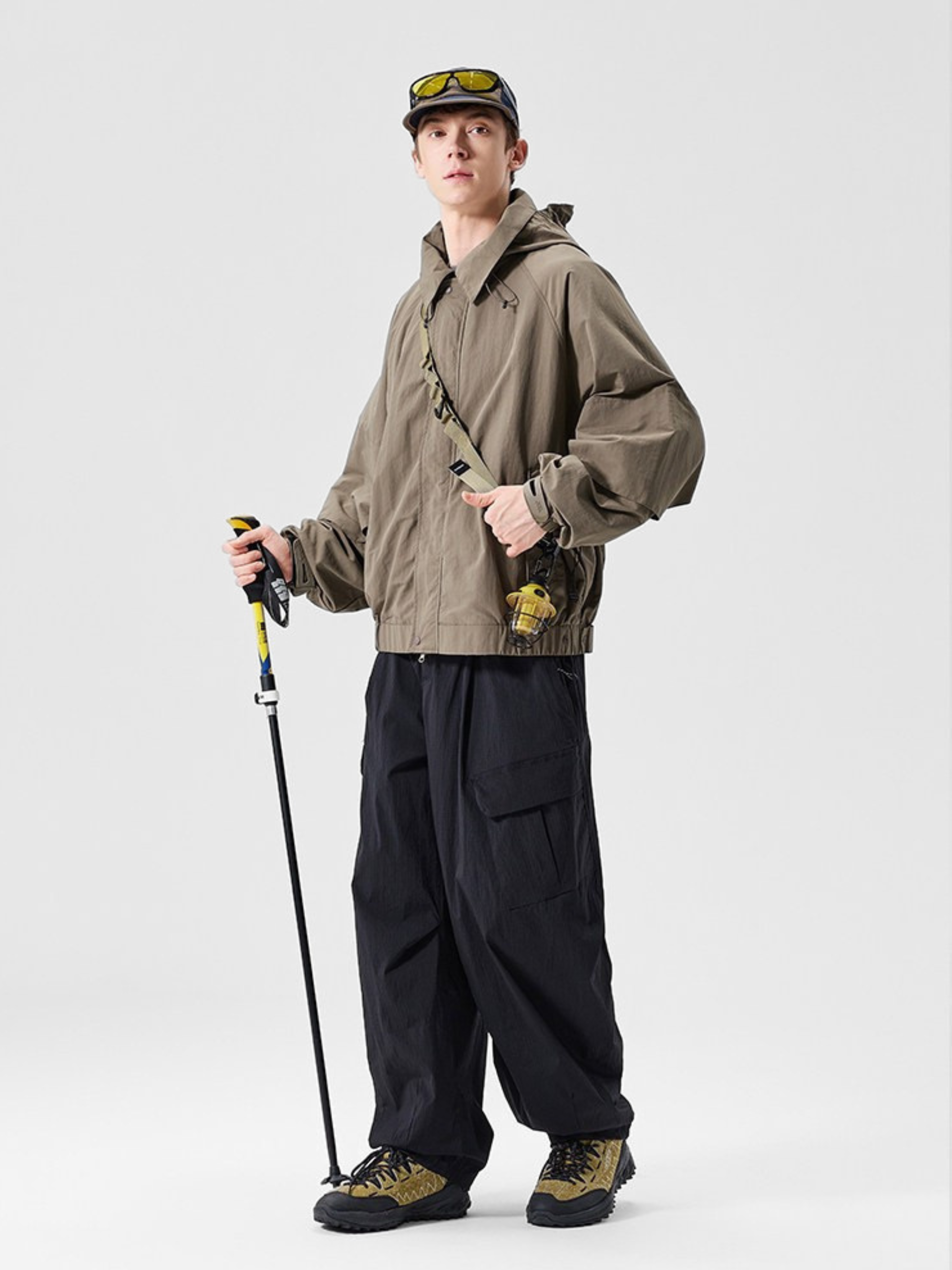CampTarp - Water-Repellent Windproof Hiking Jacket